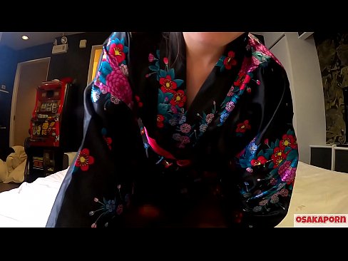 ❤️ Jong cosplay-meisie hou van seks tot orgasme met 'n spuit in 'n perdevrou en 'n blowjob. Asiatiese meisie met harige poes en pragtige tiete in tradisionele Japannese kostuum in amateurvideo wat masturbasie met fokspeelgoed wys. Sakura 3 OSAKAPORN. ❤️❌ Superpornografie op af.dewporn.ru ﹏