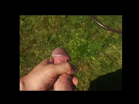 ❤️ Warm hottie laat haar pienk poesie naai en kom met 'n spuit in 'n somertuin ❤️❌ Superpornografie op af.dewporn.ru ﹏